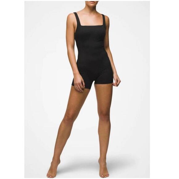 PRANA Heavana Hot Spell Shortie one piece Black Heather Size Medium NWT - Picture 1 of 9